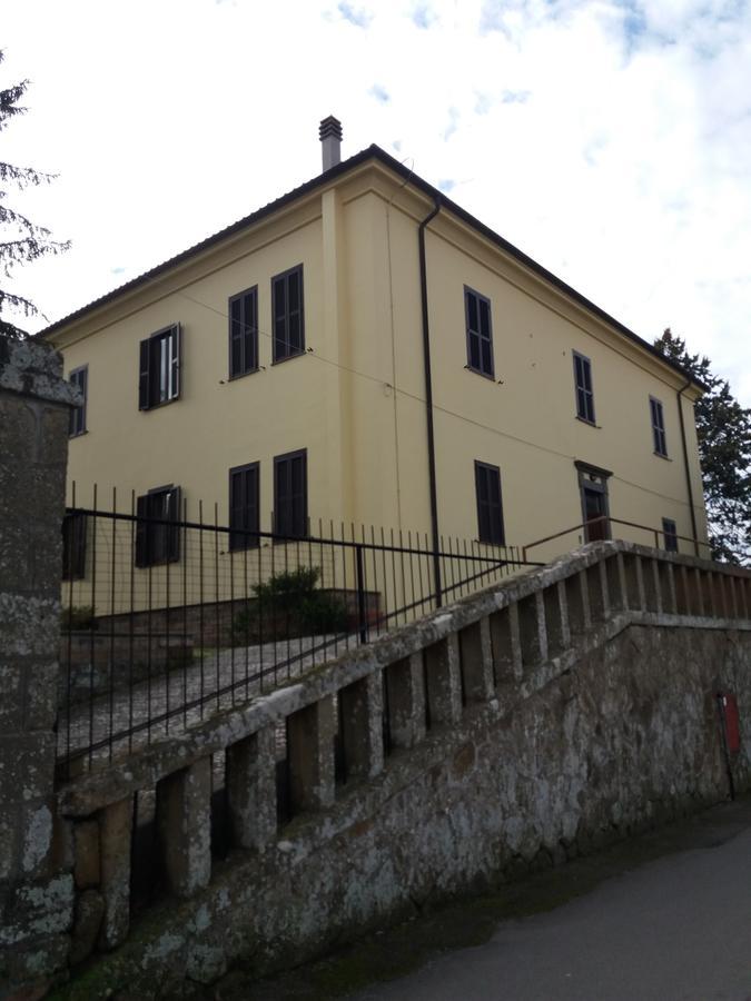Ostello Ortensi Farnese Kültér fotó