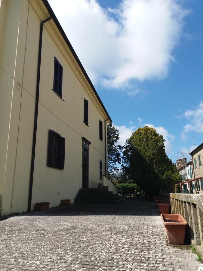 Ostello Ortensi Farnese Kültér fotó